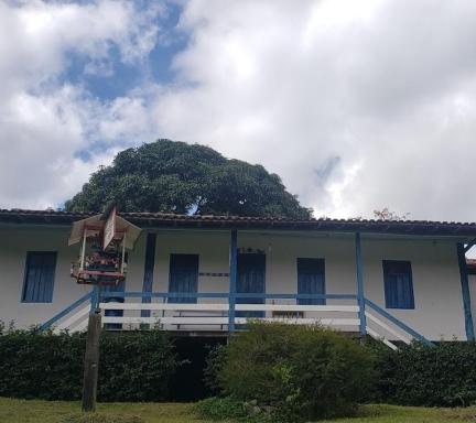 Sitio Lajinha - Família Bragatto - Housity