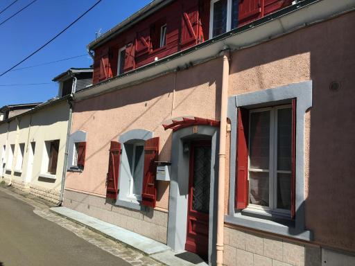 Nice House close to the circuit - Housity