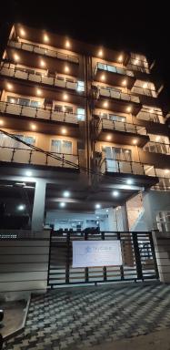 SkyCasa Holiday Apartments - Housity