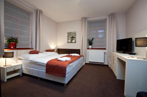 Hotel Peklo - Housity