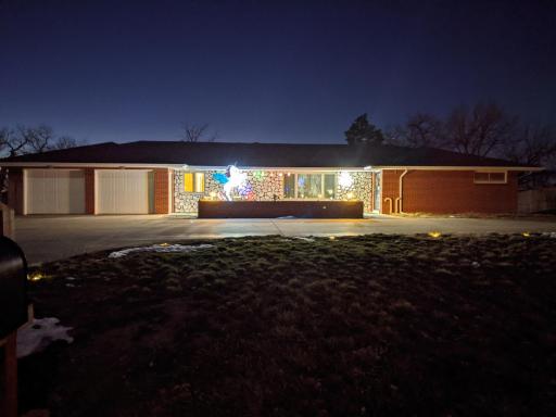 DIA BnB - Mountain View - Private floor - DIA Layover - Great entertainment and bed - Housity
