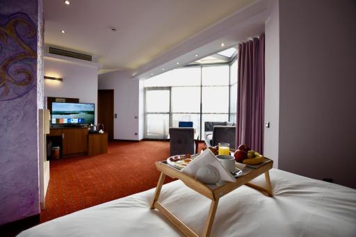 Art 'Otel - Housity