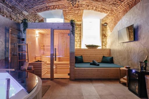 Sauna Central - Housity