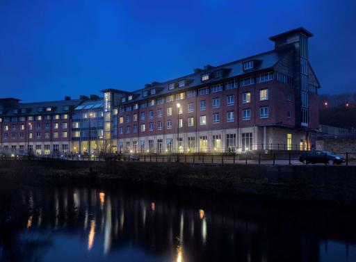 Radisson Blu Hotel, Durham - Housity