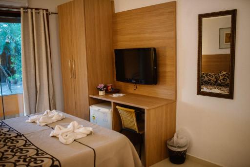 Hotel La Brise - Housity