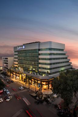 Radisson Blu Hotel, Beirut Verdun - Housity