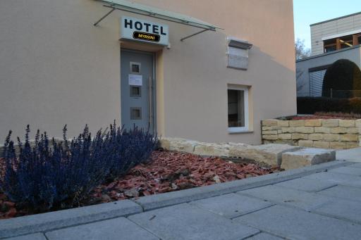 Hotel Myrsini - Housity