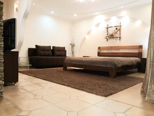 Apartment at Matusevycha Street 2-15 - Housity