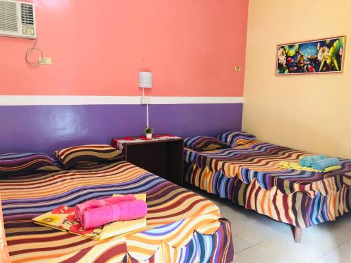 White Beach Lodge and Restaurant - Housity