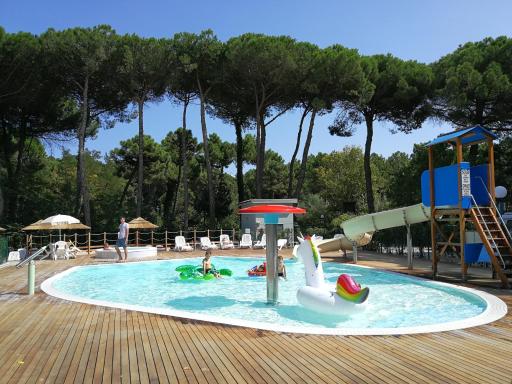 Piomboni Camping Village - Housity