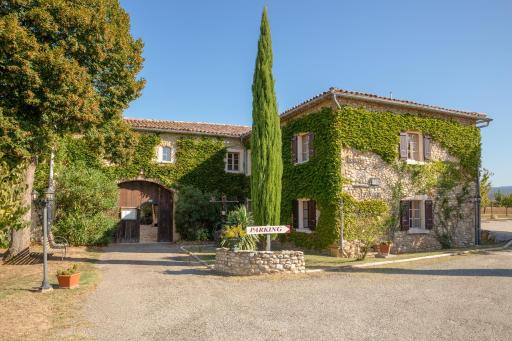 Auberge La Plaine - Housity