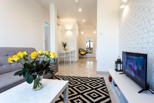 Apartament BIANCO NERO pod Jasną Górą, bezpłatny parking, teren ogrodzony. - Housity