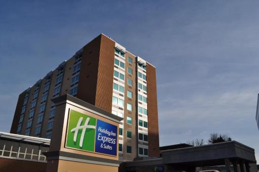 Holiday Inn Express Pittsburgh West - Greentree, an IHG Hotel - Housity