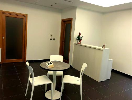 RAJA ROOMS - Housity