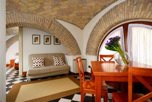 Roma Resort Termini - Housity