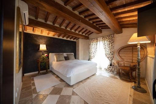 Paola's Villa, Tuscany - Housity