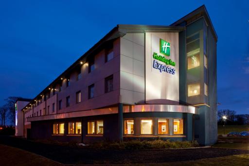 Holiday Inn Express Dunfermline, an IHG Hotel - Housity