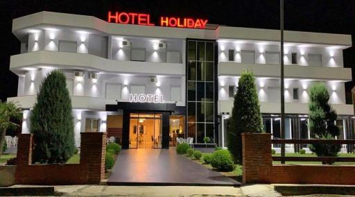 Hotel Holiday - Housity