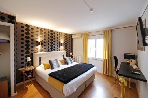 Hotel Les Pasteliers - Housity