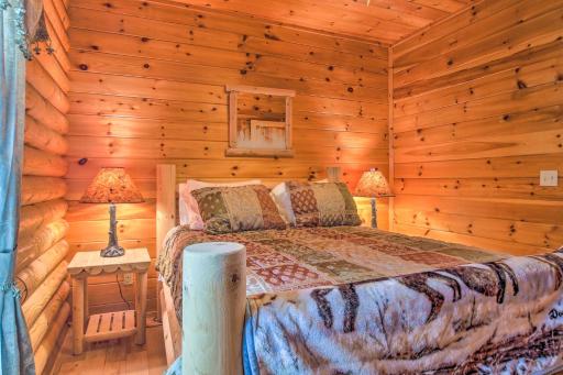 Spacious Twin Mountain Vacation Rental on 5 Acres! - Housity
