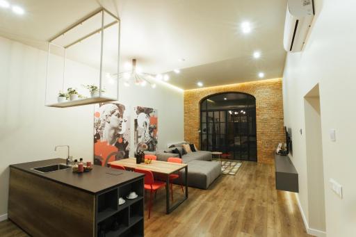 Apart Hotel на Трояндовой - Housity