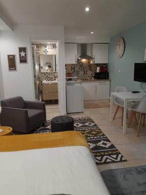 studio proche Paris et la défense 10min - non-fumeur - Housity