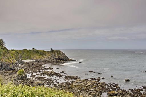 Brookings Vacation Rental Studio - Walk to Town! - Housity