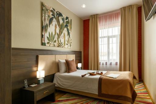 BAGRATION Hotel - Housity