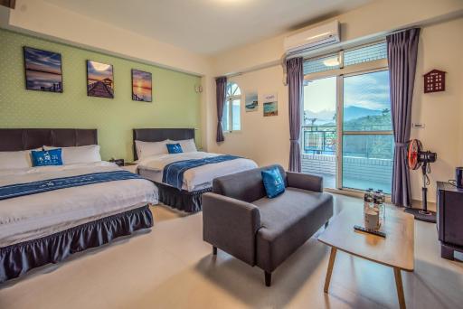 Follow Me Vogue Homestay - Housity
