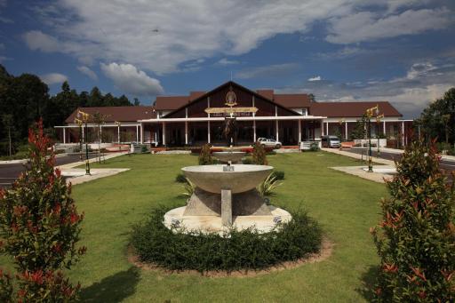 The Thai Elephant Conservation Center Lampang - Housity