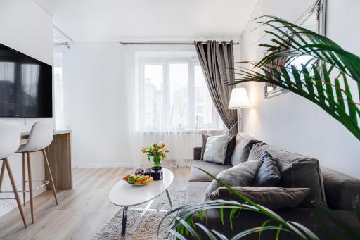 Cozy Naugarduko Apartments Close to Vilnius Old Town - Housity