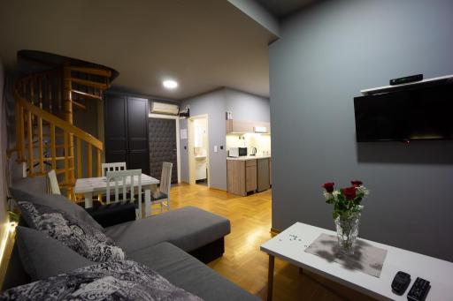 Stari apartmani - Housity