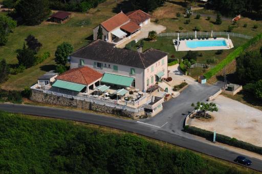 LOGIS HÔTEL RESTAURANT SPA Les BALCONS DE L'ESPERANCE - Housity