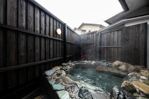 Hana Azusa - Housity