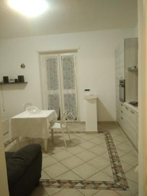 House 123 - Housity
