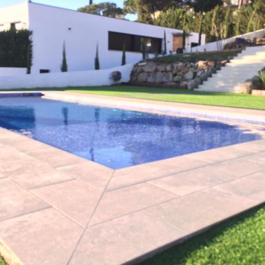 Big cozy apartment close to beach - Housity