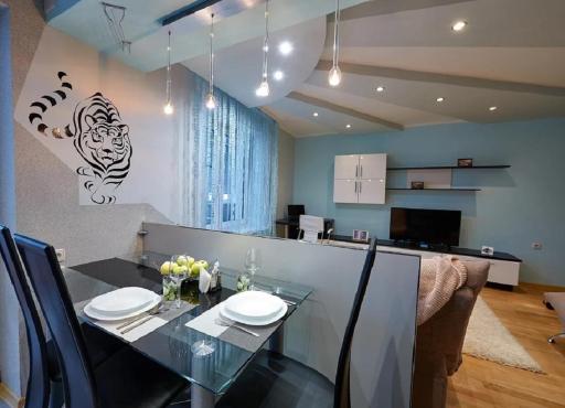 PaulMarie Apartments on Boulevard Yunosti - Housity