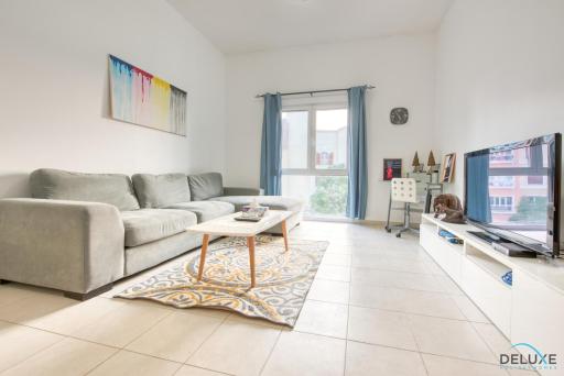 Restful 1BR at Mediterranean Discovery Gardens by Deluxe Holiday Homes - Housity