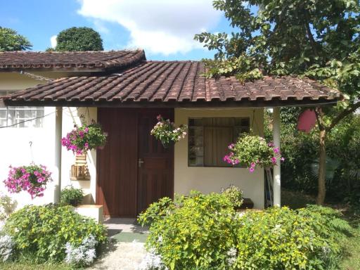 Kitnet Penedo - Housity