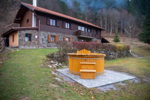 3A Guest House - Housity