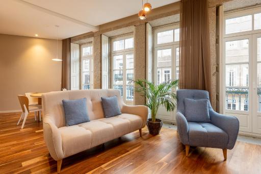 RS Porto Historic Center - Housity