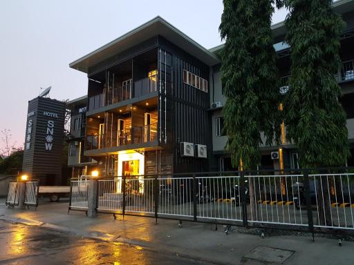 Hotel Snow Angeles - Hizvo