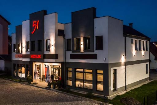 Hotelik 51 - Housity