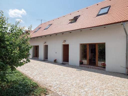 Penzion Andel Šatov - Housity
