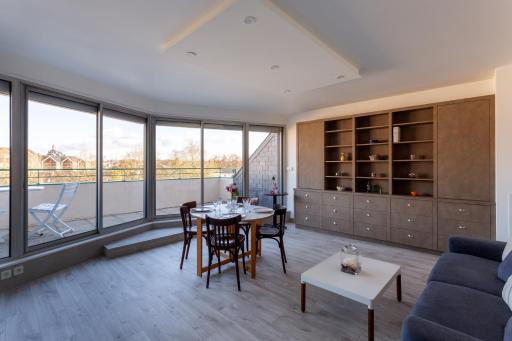 Le Mancini - Parking et Terrasse - Housity