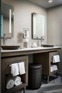 Lodge Kohler - Housity