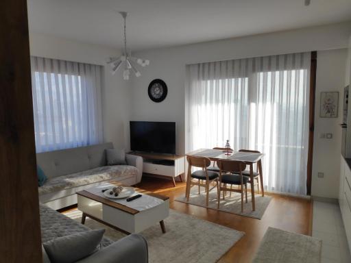 Luxury Sky View Apartment - Housity