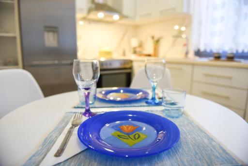 Bleu Maison De Vivian - Housity