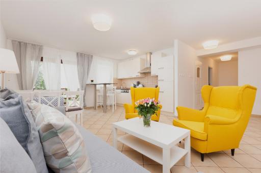 Jantar Apartamenty - Wylotowa - Housity