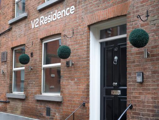 V2 Apartments Park Row - Housity